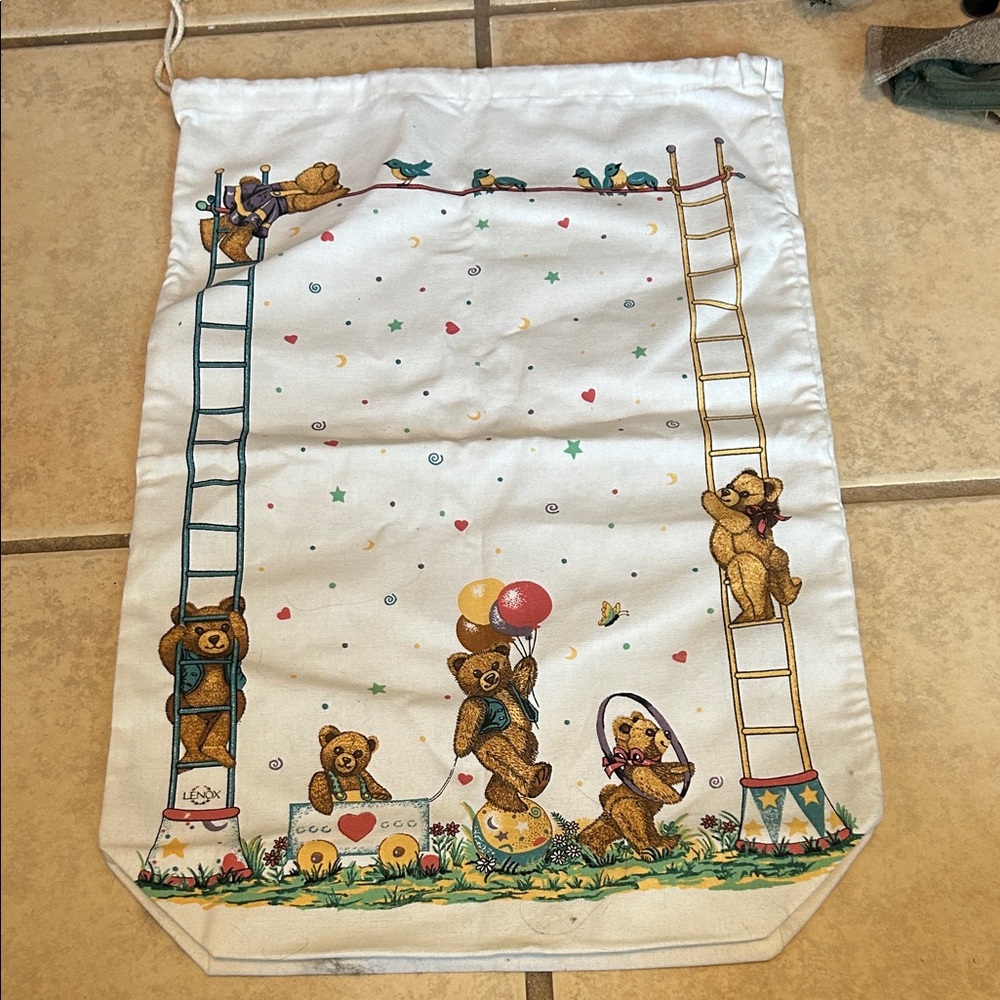 Teddy Bear Print Drawstring Bag